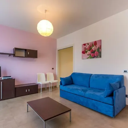 Apartment- S4m *